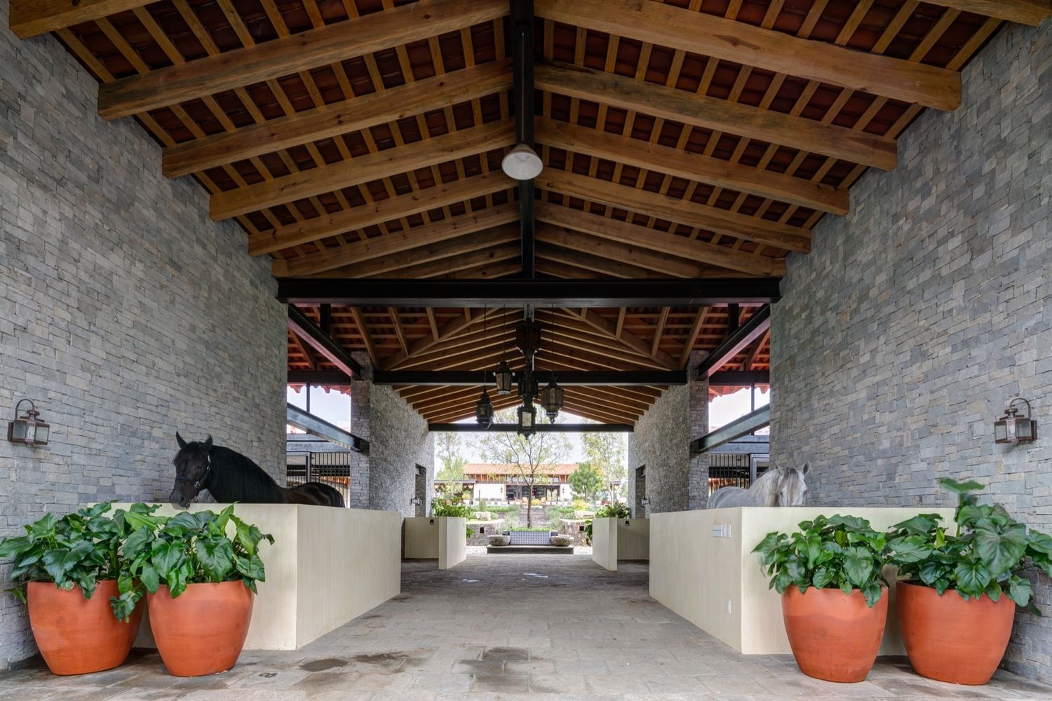 Lindo rancho no México por AE arquitectos – Arquitetura Equestre